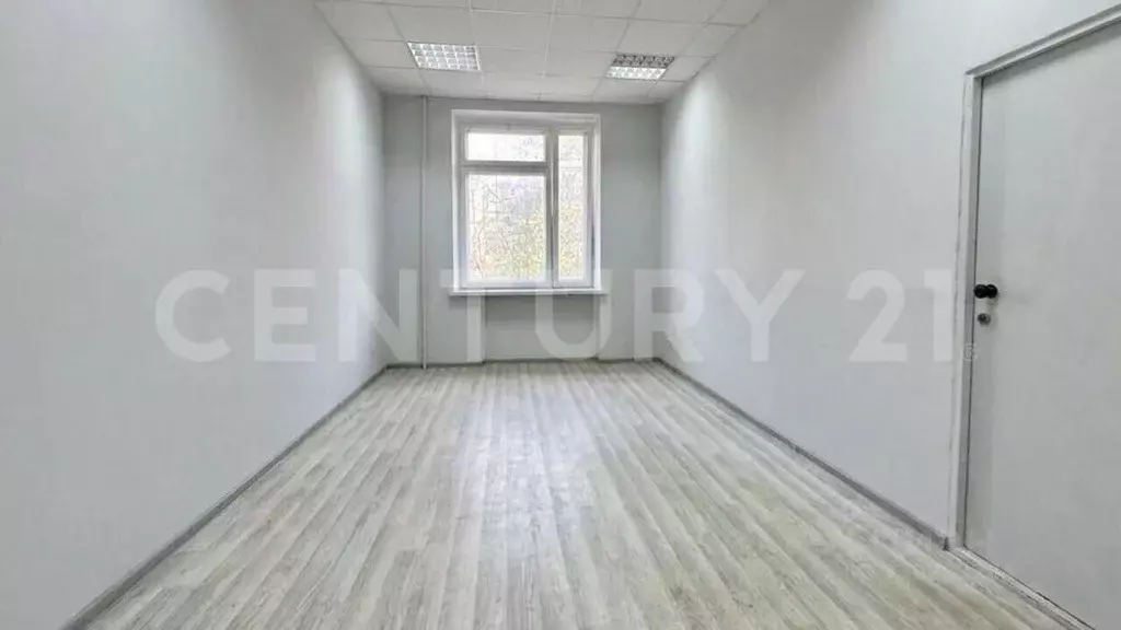 Помещение свободного назначения в Чувашия, Чебоксары ул. ... - Фото 1