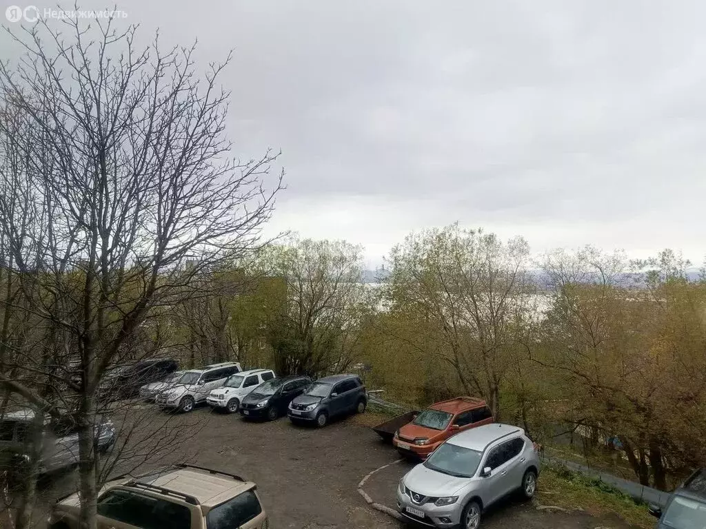 3-комнатная квартира: Петропавловск-Камчатский, улица Маршала Блюхера, ... - Фото 0
