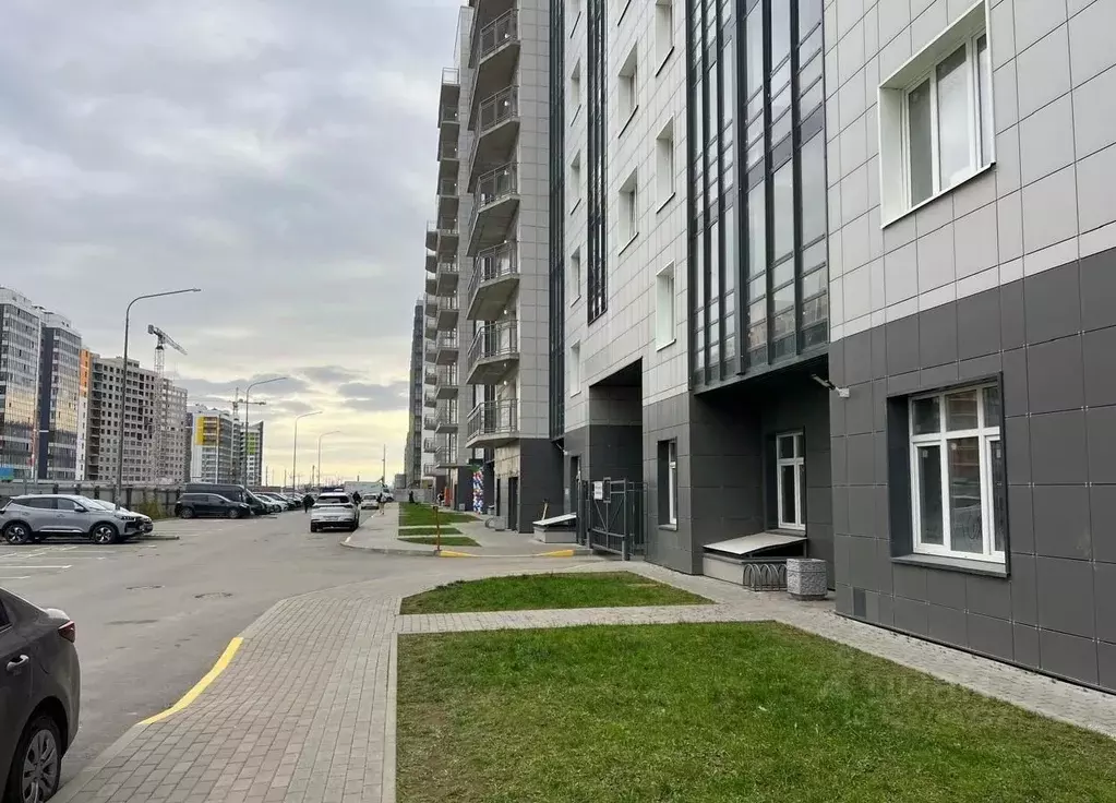 Торговая площадь в Санкт-Петербург пос. Шушары, просп. Старорусский, ... - Фото 2