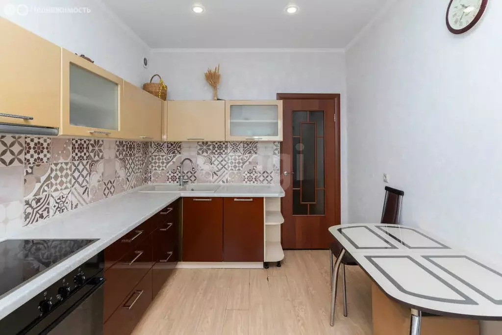 2-комнатная квартира: Тюмень, Широтная улица, 209 (61.8 м) - Фото 1