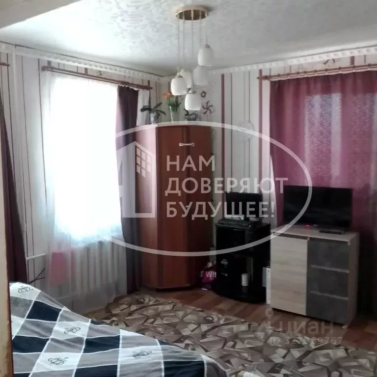 1-к кв. Пермский край, Чусовой Пермская ул., 22 (30.1 м) - Фото 0