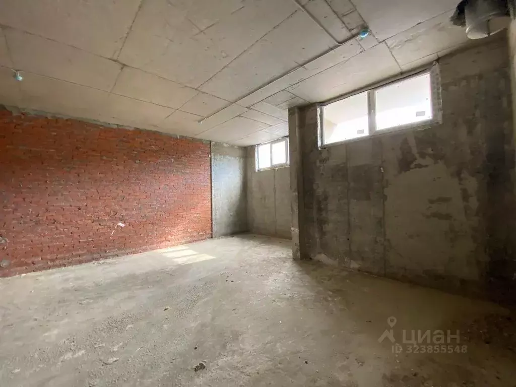 Помещение свободного назначения в Краснодарский край, Геленджик ул. ... - Фото 1