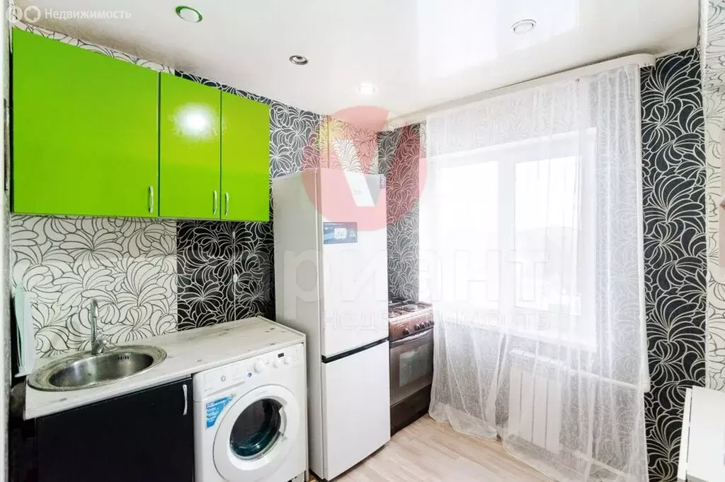 2-комнатная квартира: Омск, 2-я Любинская улица, 11 (42 м) - Фото 1