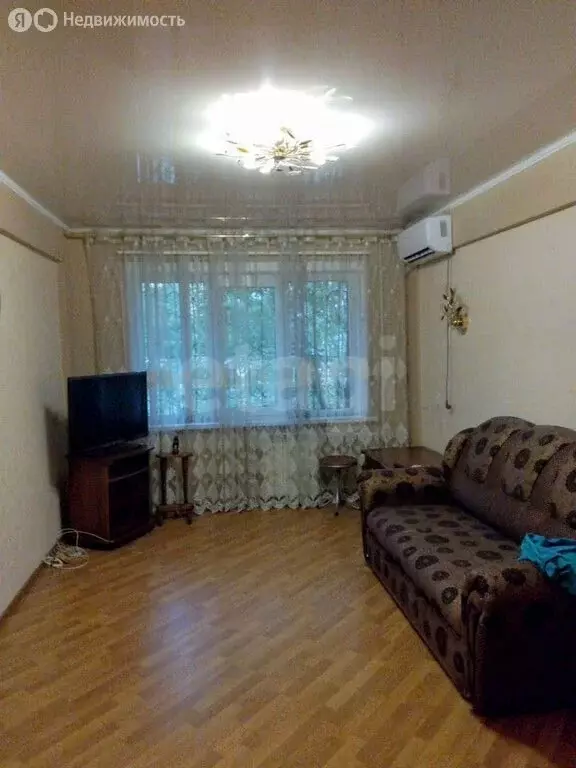 3-комнатная квартира: Улан-Удэ, Ключевская улица, 100 (55.5 м) - Фото 1