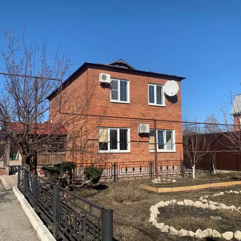 Коттедж в Самарская область, Ставропольский район, с. Тимофеевка ул. ... - Фото 1