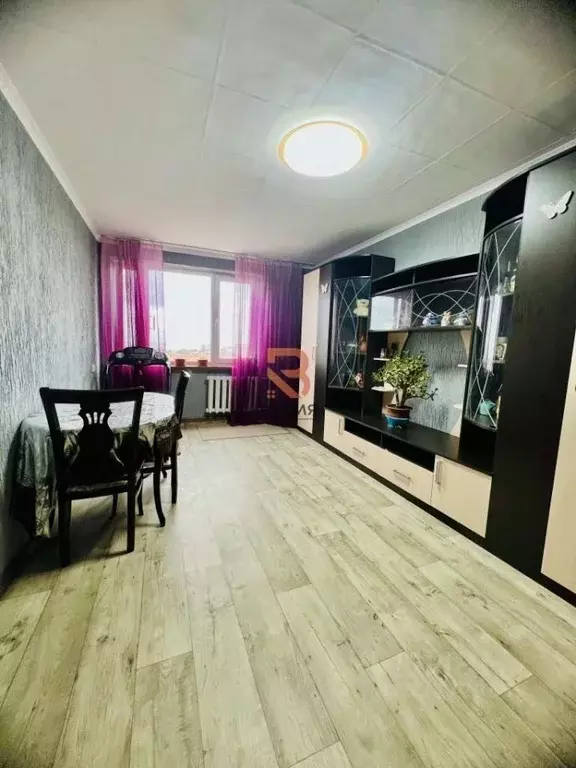 3-к кв. Севастополь ул. Батумская, 34 (61.9 м) - Фото 0