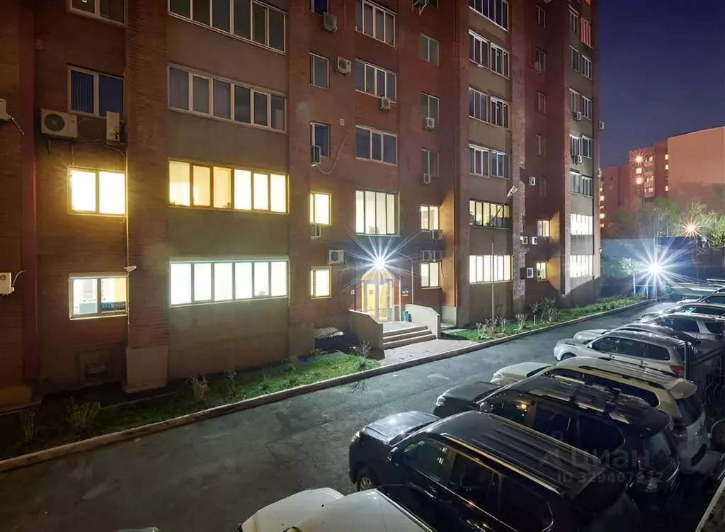 Офис в Приморский край, Владивосток ул. Бестужева, 21А (100 м) - Фото 1