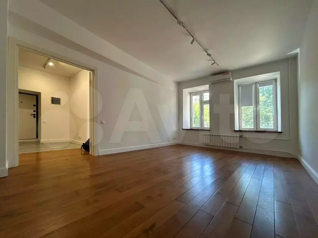 3-к. квартира, 65 м, 1/5 эт. - Фото 1