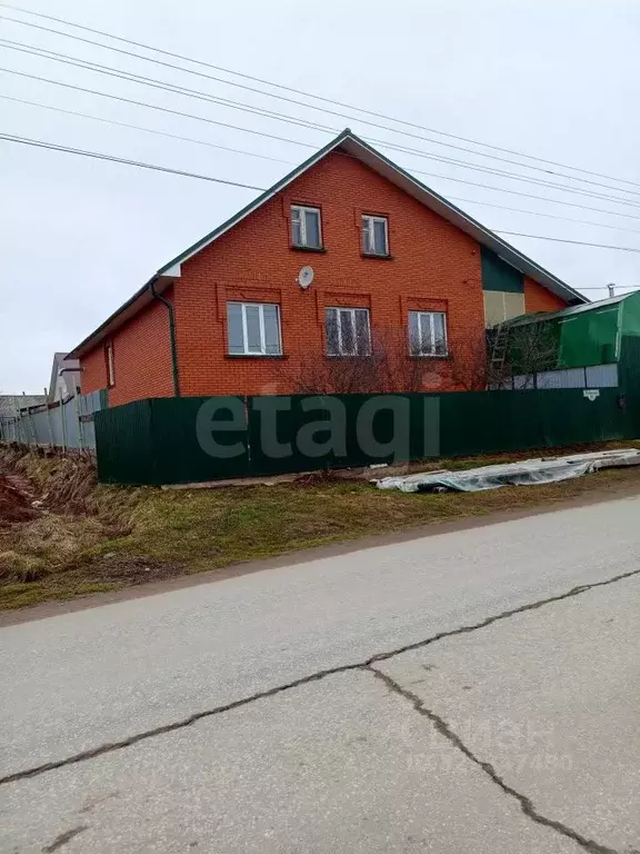 Дом в Удмуртия, Можга Можгинский район, Рабочая ул., 95 (210 м) - Фото 1