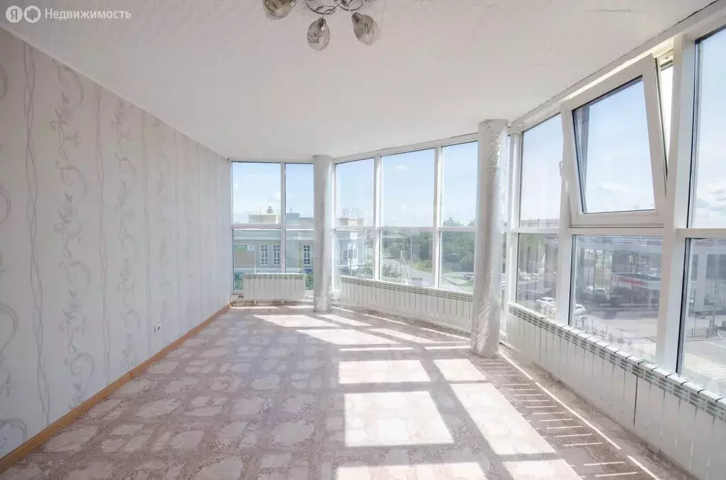 3-комнатная квартира: Ялуторовск, улица Свободы, 59 (85 м) - Фото 1