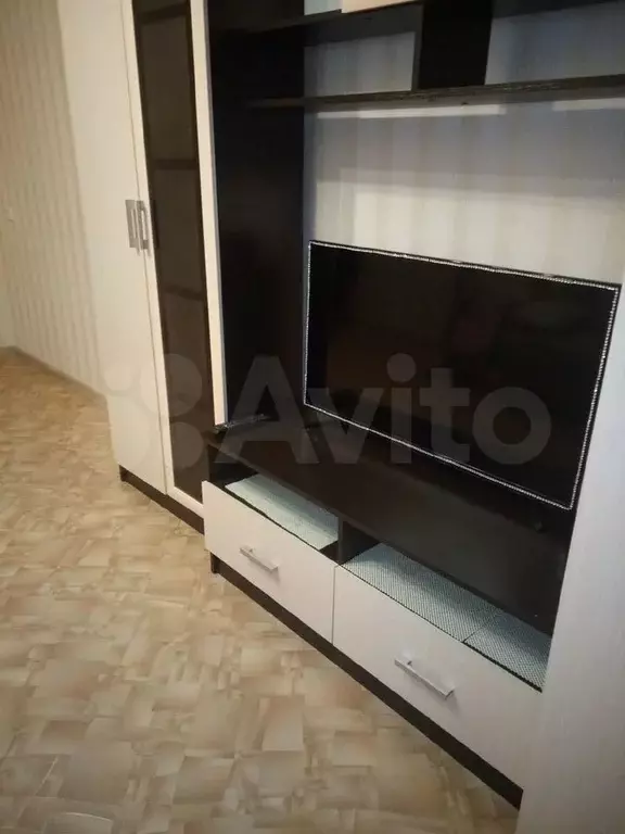1-к. квартира, 46 м, 5/10 эт. - Фото 0