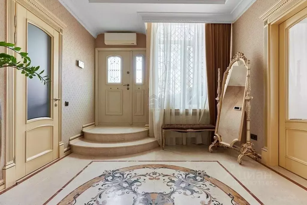 4-к кв. Краснодарский край, Краснодар Центральный мкр, ул. Красина, ... - Фото 1