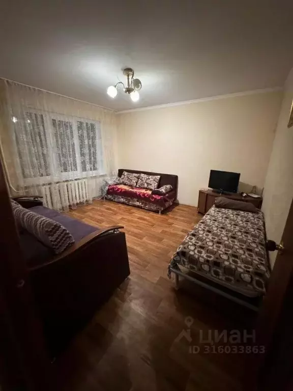 2-к кв. Татарстан, Нижнекамск ул. Бызова, 13 (48.0 м) - Фото 1