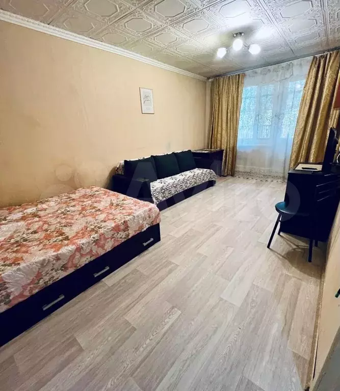 1-к. квартира, 37 м, 1/9 эт. - Фото 1