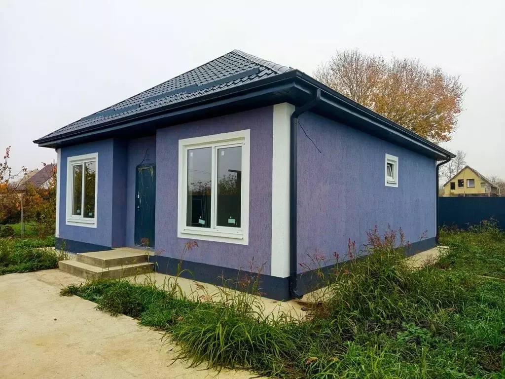 Дом в Краснодарский край, Краснодар Елизаветинская ст-ца, ул. ... - Фото 1