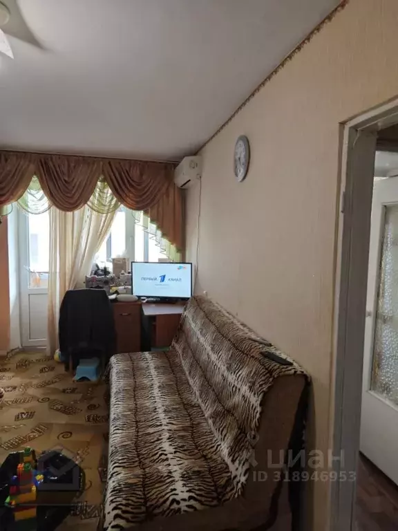 1-к кв. Крым, Евпатория ул. Имени 60-летия Октября, 26 (29.8 м) - Фото 0