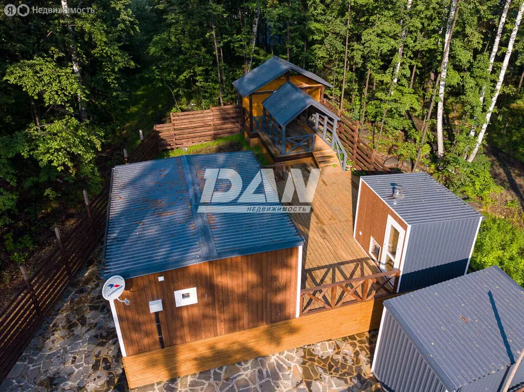 Дом в Карабашский городской округ, посёлок Красный Камень (70.5 м) - Фото 1
