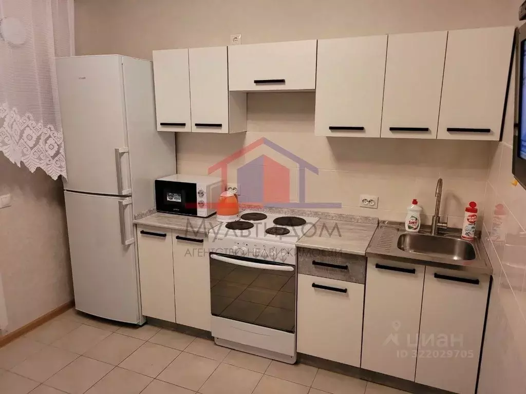 1-к кв. Белгородская область, Старый Оскол Степной мкр, 31 (46.0 м) - Фото 1