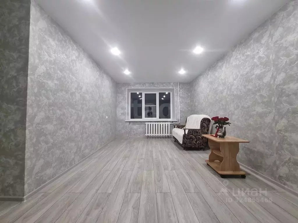 3-к кв. Волгоградская область, Волгоград ул. Кирова, 127А (57.3 м) - Фото 2