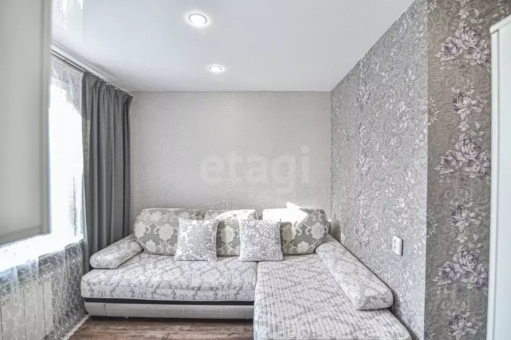 3-к кв. Сахалинская область, Южно-Сахалинск ул. А.О. Емельянова, 17 ... - Фото 1