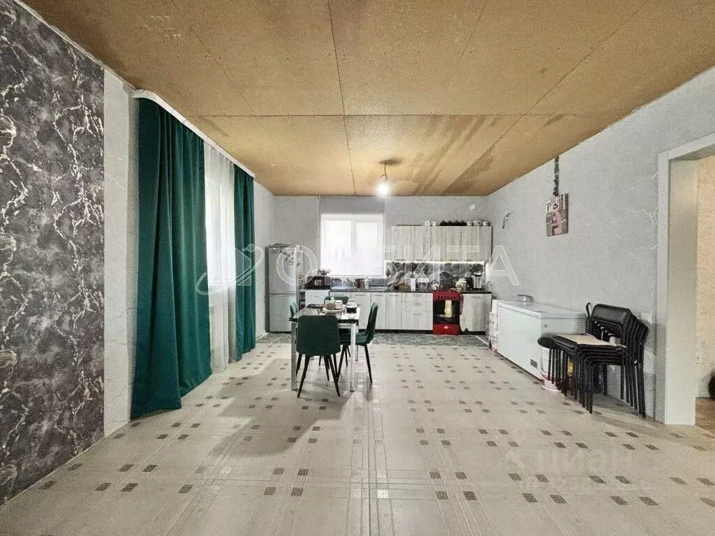 Дом в Тюменская область, Тюменский муниципальный округ, с. Успенка ул. ... - Фото 2