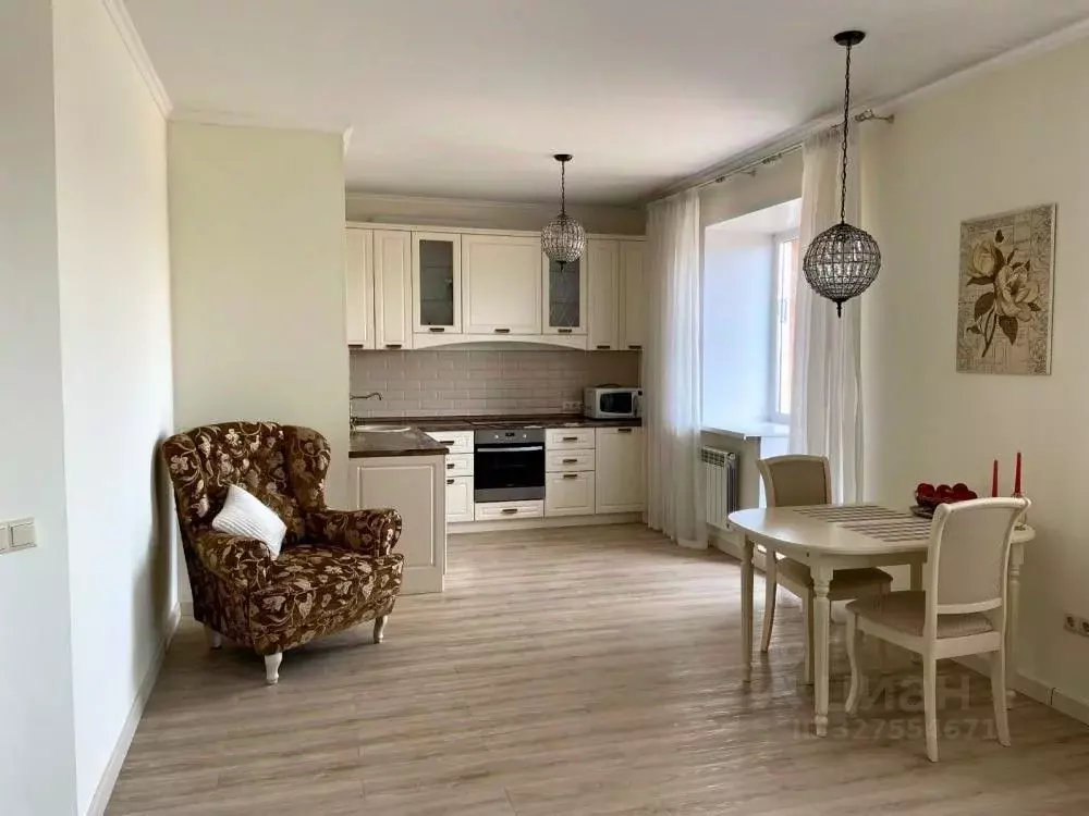 2-к кв. Хакасия, Абакан ул. Комарова, 9 (68.4 м) - Фото 1