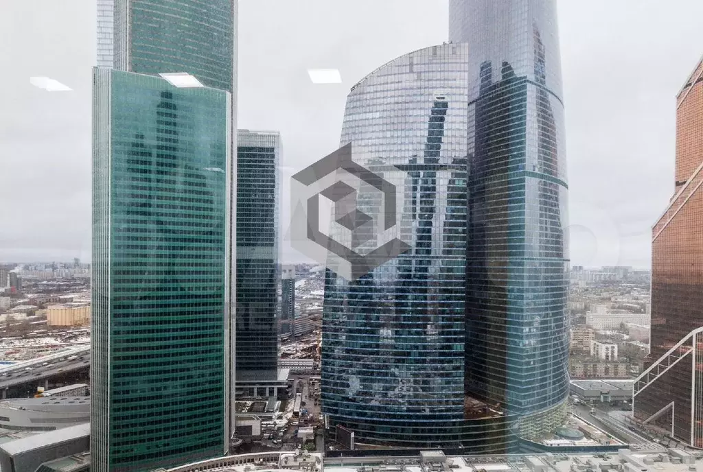 350 м2 Бизнес-центр  Башня Федерация  A - Фото 1