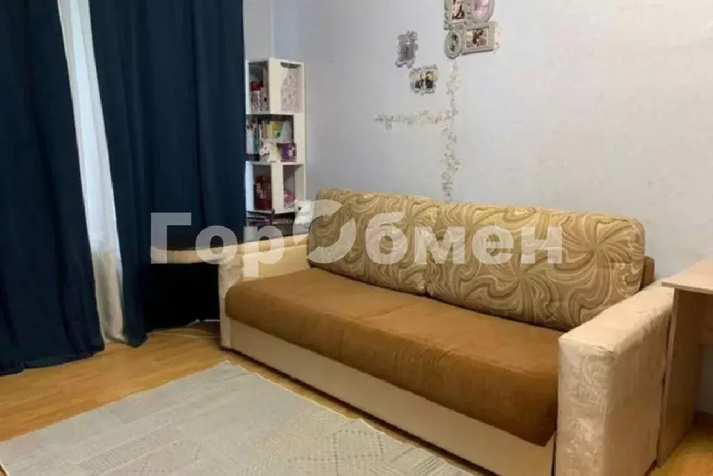 Продается 2-комнатная квартира - Фото 1