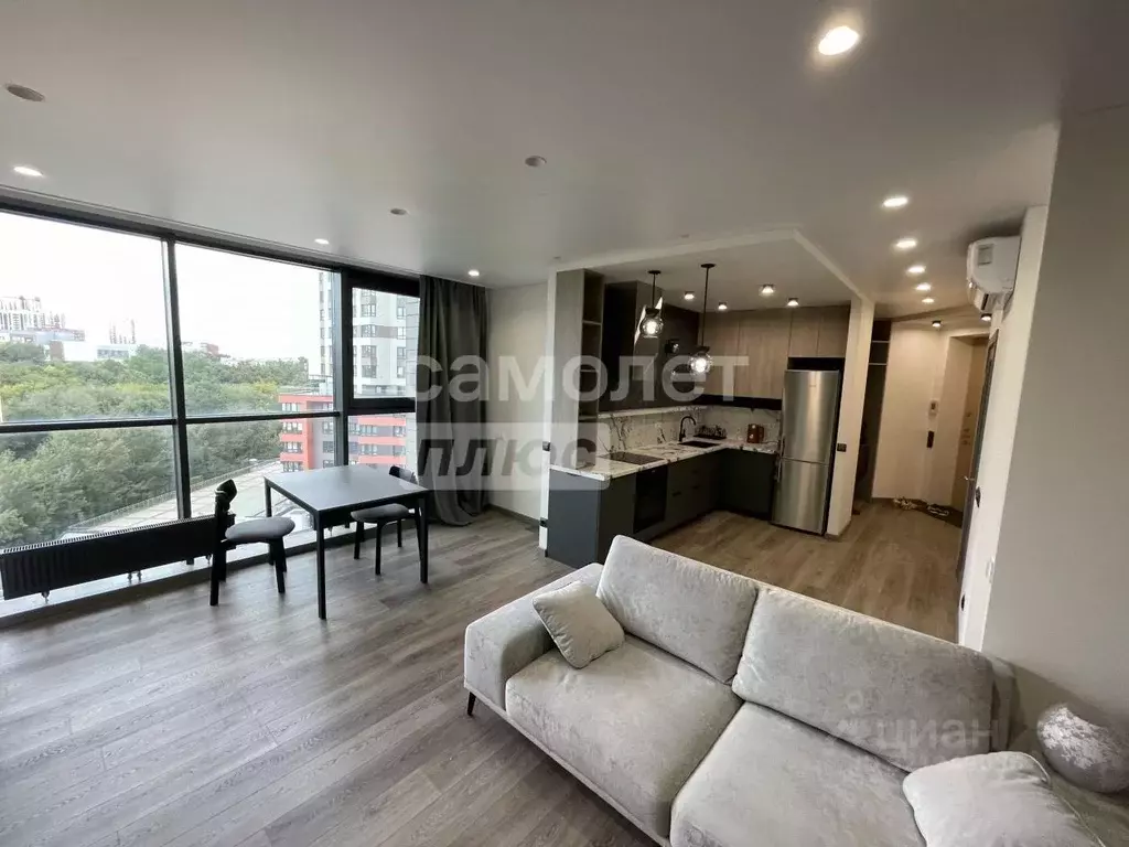 1-к кв. Свердловская область, Екатеринбург пер. Гаринский, 3 (54.0 м) - Фото 0