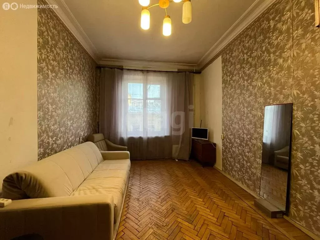 3-комнатная квартира: Санкт-Петербург, Каменноостровский проспект, 34 ... - Фото 1