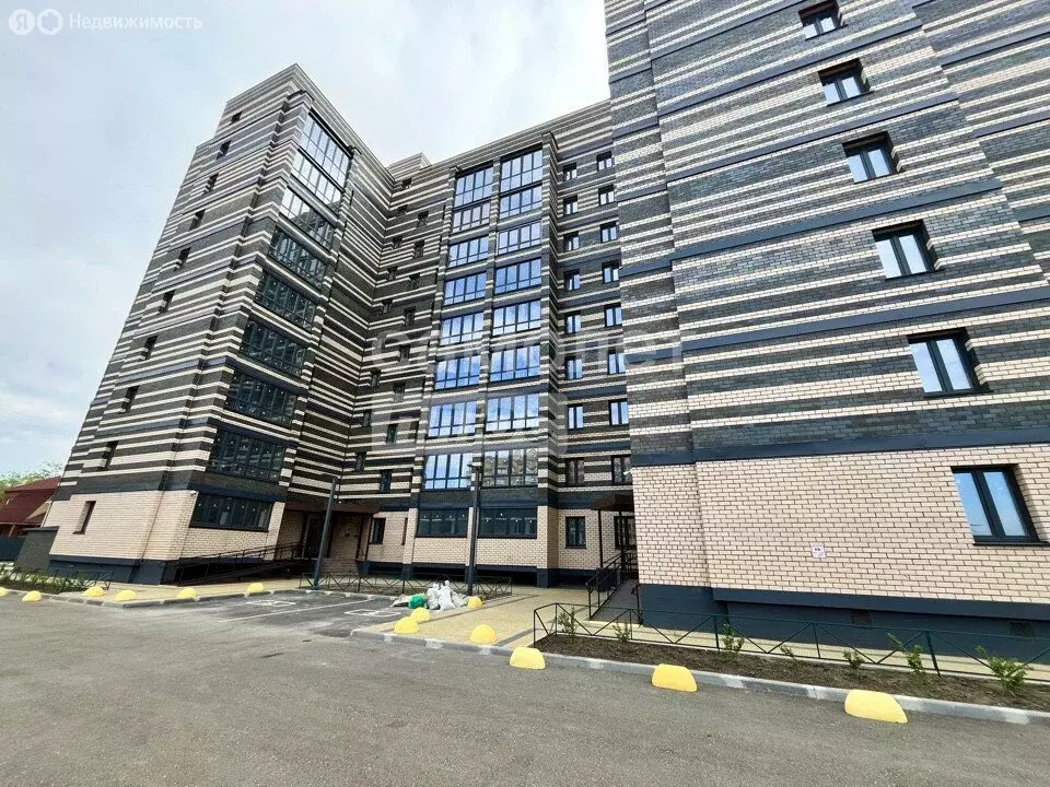 Квартира-студия: Благовещенск, Высокая улица, 33 (74.4 м) - Фото 1