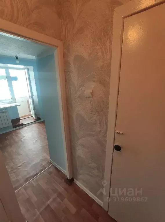 1-к кв. Омская область, Омск Заозерный мкр, ул. Лаптева, 1 (28.6 м) - Фото 1