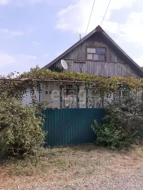 Дом в Краснодарский край, Горячий Ключ Комсомольская ул., 47А (83 м) - Фото 1