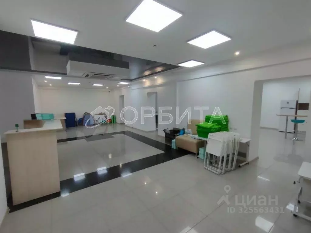 Помещение свободного назначения в Тюменская область, Тюмень ул. ... - Фото 0