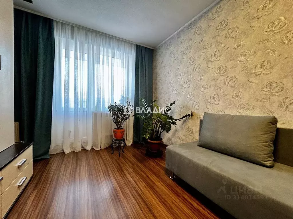 2-к кв. Калужская область, Калуга ш. Грабцевское, 77 (51.0 м) - Фото 0