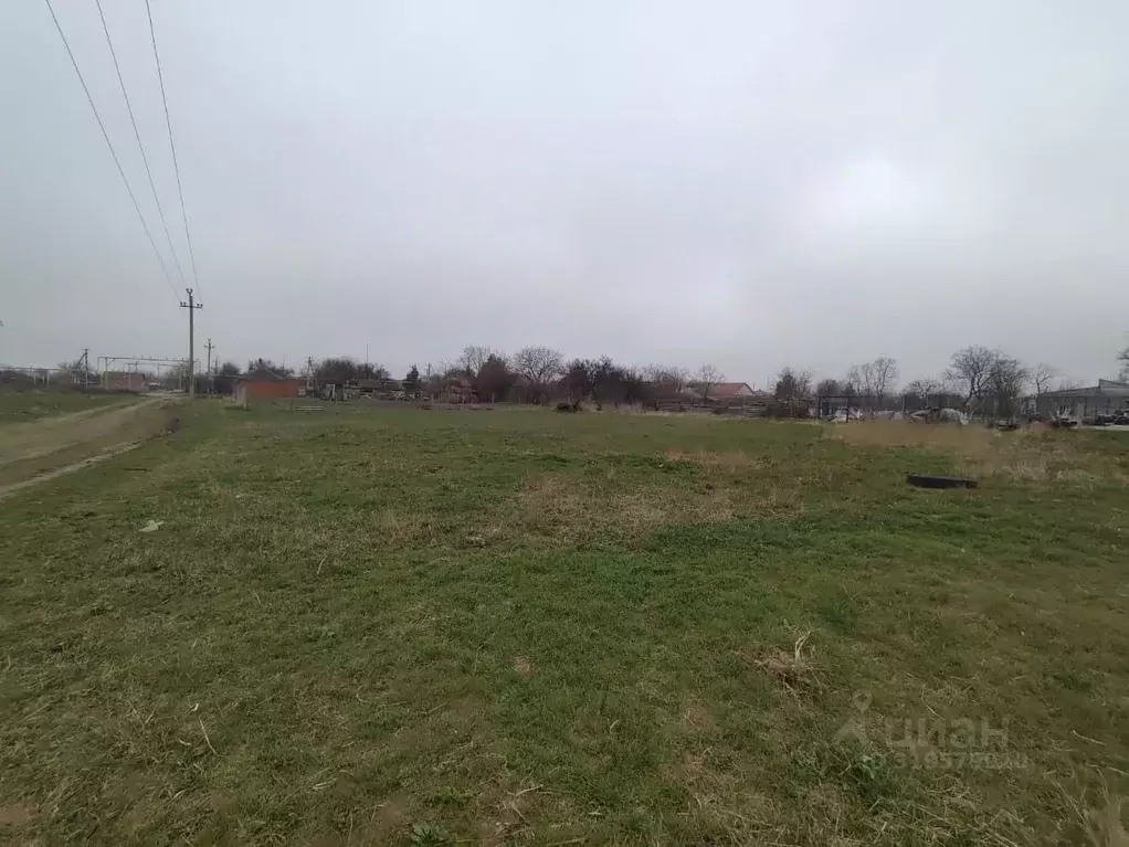 Участок в Краснодарский край, Ейск Виктория СНТ, ул. 11-я (5.0 сот.) - Фото 1
