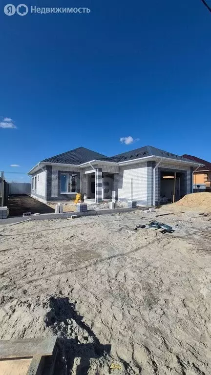 Дом в Ялуторовск, улица Антонова (87 м) - Фото 2