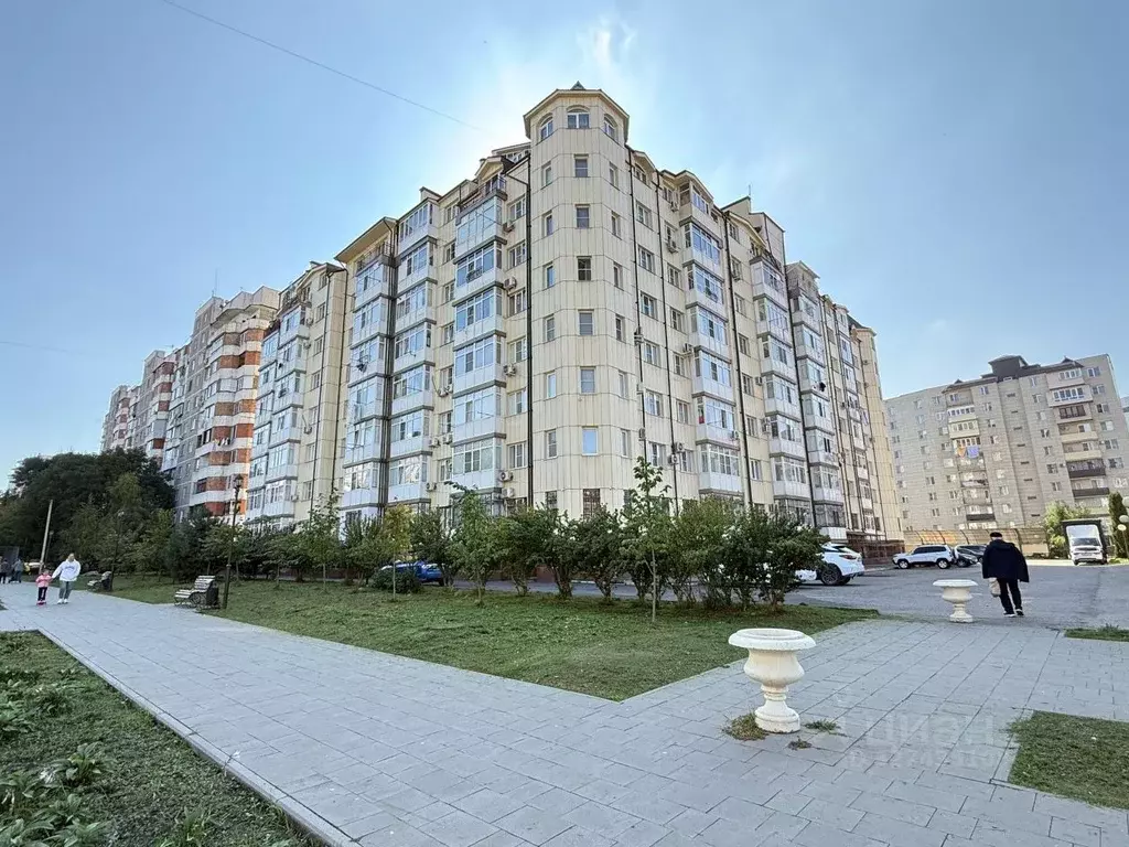 3-к кв. Кабардино-Балкария, Нальчик Московская ул., 7 (103.0 м) - Фото 1