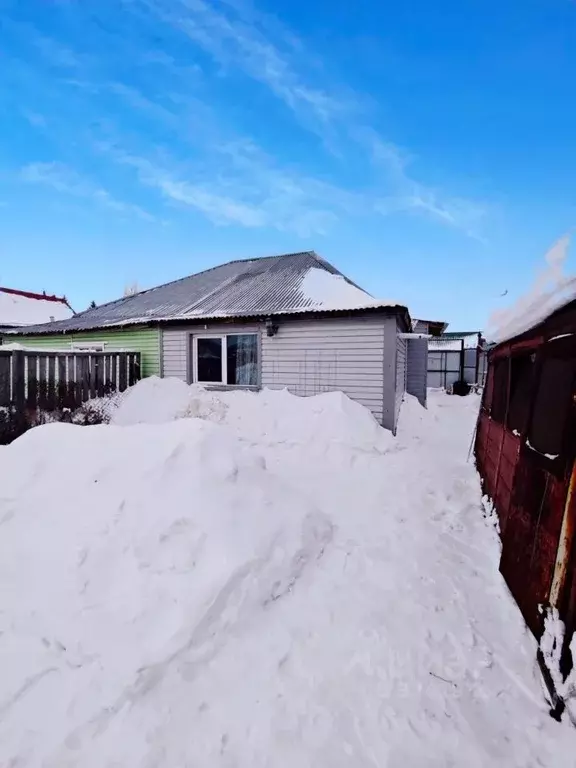 Дом в Алтайский край, Бийск ул. Михаила Калинина, 38 (37 м) - Фото 2