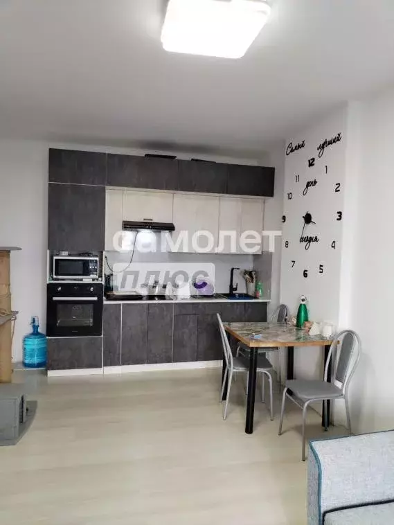 Квартира, 3 комнаты, 54.8 м - Фото 0