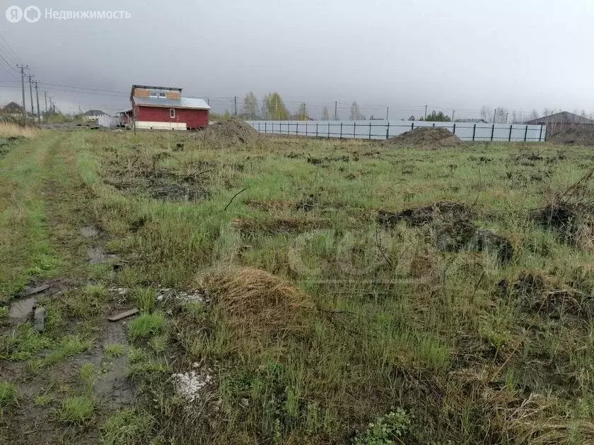 Участок в Тюменский район, посёлок городского типа Богандинский (6.2 ... - Фото 1