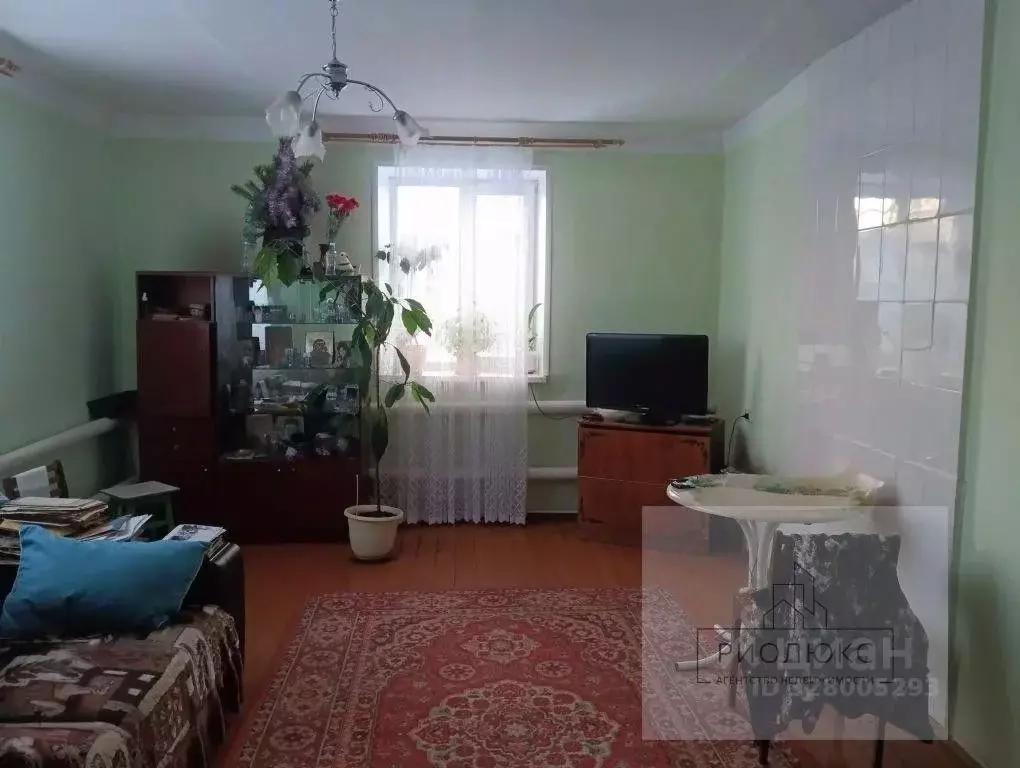 Дом в Челябинская область, Карталинский муниципальный округ, с. ... - Фото 1