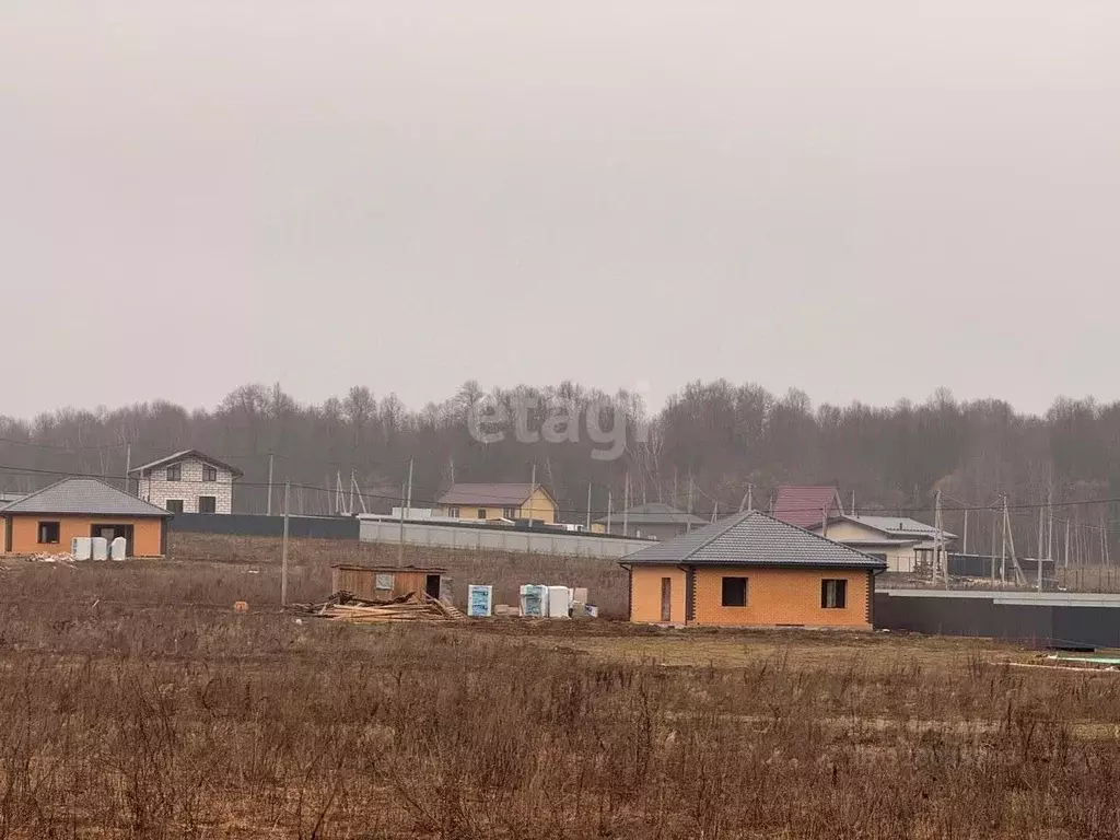 Участок в Калужская область, Совхоз Боровский с/пос, д. Уваровское  ... - Фото 1