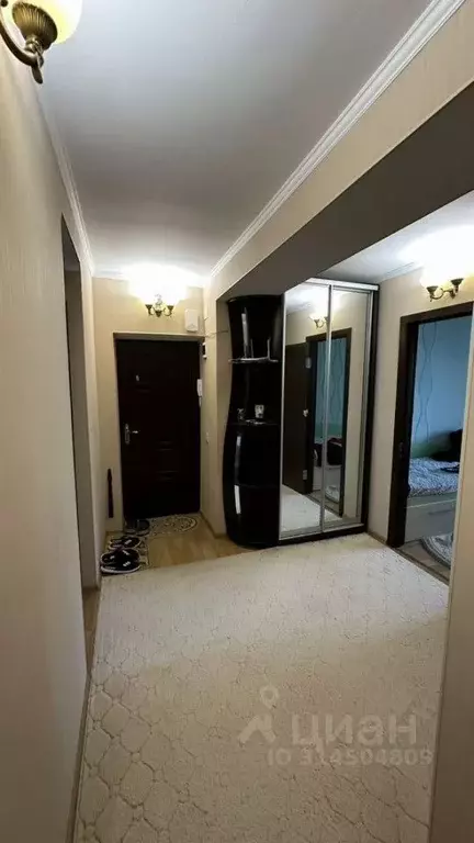 3-к кв. Крым, Саки ул. Курортная, 23 (63.8 м) - Фото 0