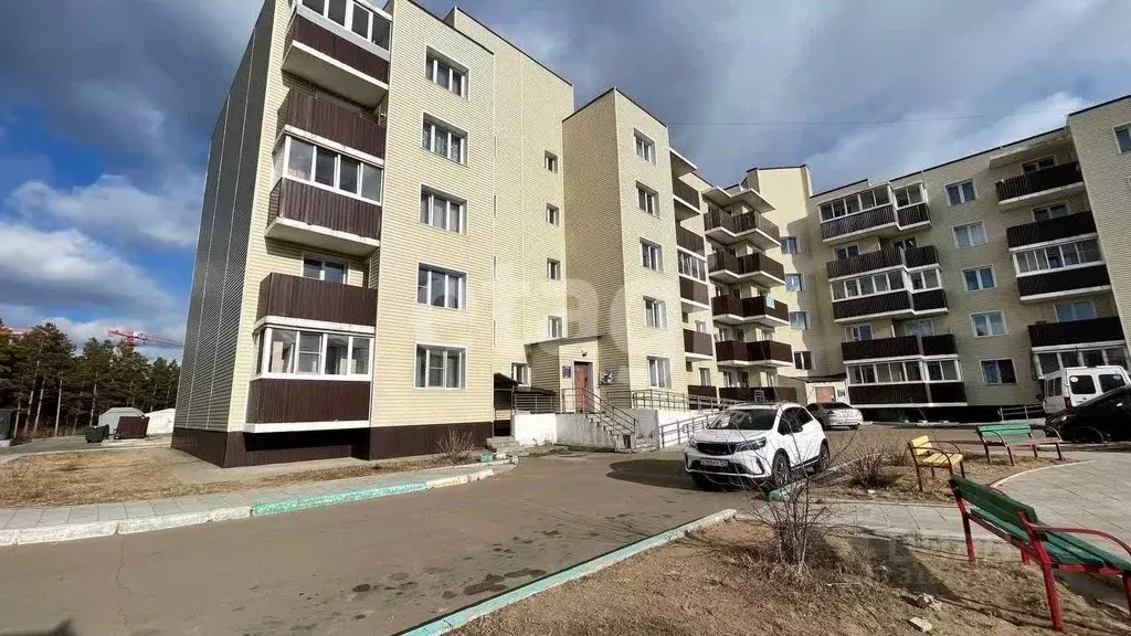1-к кв. Бурятия, Улан-Удэ ул. Виктора Военнова, 8 (35.0 м) - Фото 0