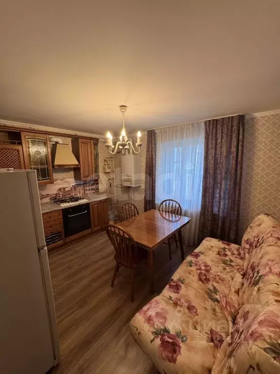 2-к кв. Татарстан, Альметьевск ул. Кирова, 42 (72.0 м) - Фото 1