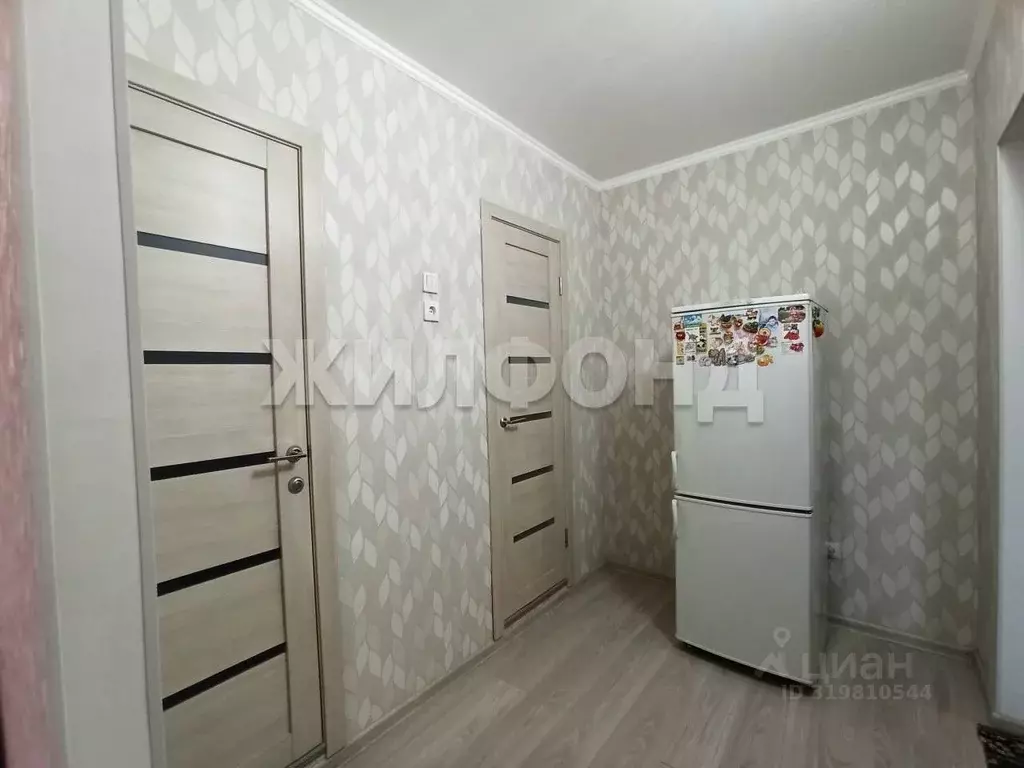 2-к кв. Новосибирская область, Новосибирск ул. Марии Ульяновой, 18 ... - Фото 1