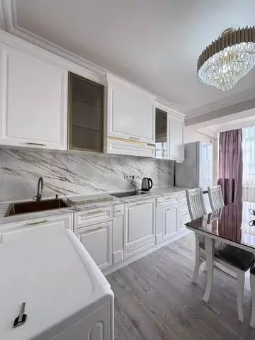 2-к. квартира, 85 м, 12/13 эт. - Фото 0