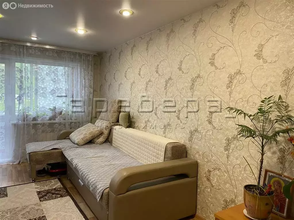 2-комнатная квартира: Красноярск, улица 60 лет Октября, 28 (46 м) - Фото 1