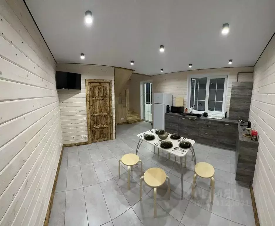 Дом в Татарстан, Камское Устье пгт ул. Центральная, 17 (70 м) - Фото 1